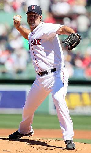 tim-wakefield-stroh2.jpg